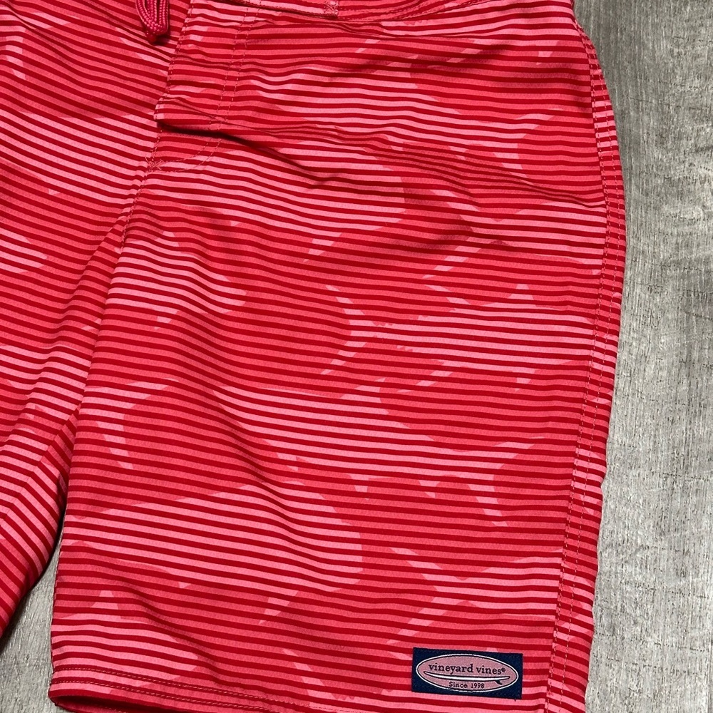 Men's Vineyard Vines 33 Swim Shorts Trunks Board Hybrid Red Pink Drawstring EUC - Picture 6 of 9